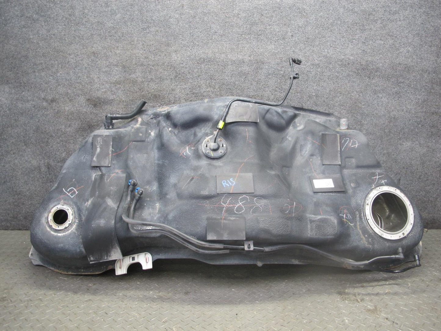 06-13 Lexus IS350 IS250 Gas Fuel Tank w Heat Shield Assembly OEM