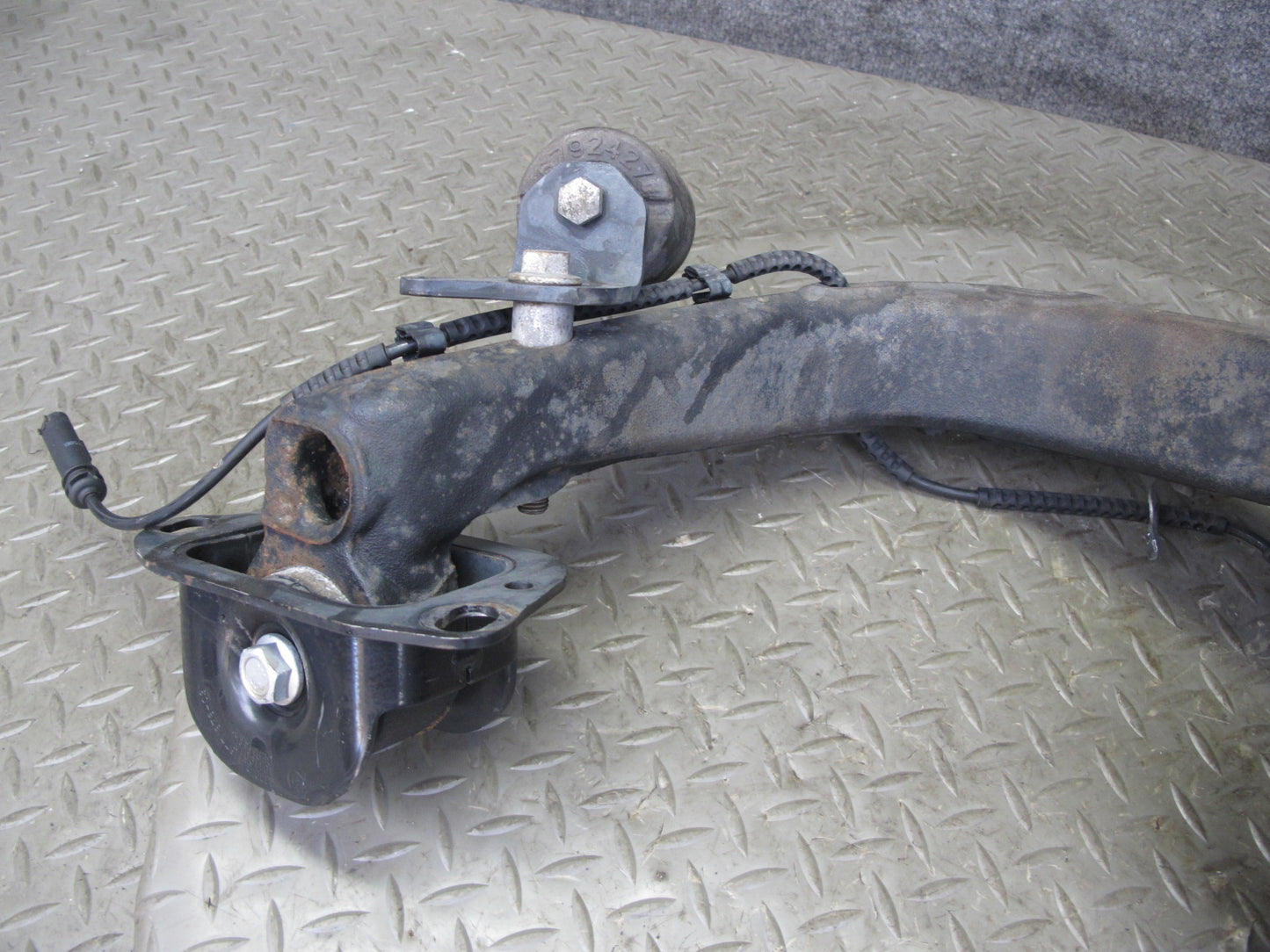 09-16 BMW E89 Z4 Rear Right Spindle Knuckle Wheel Hub Trailing Arm 105K Mile OEM