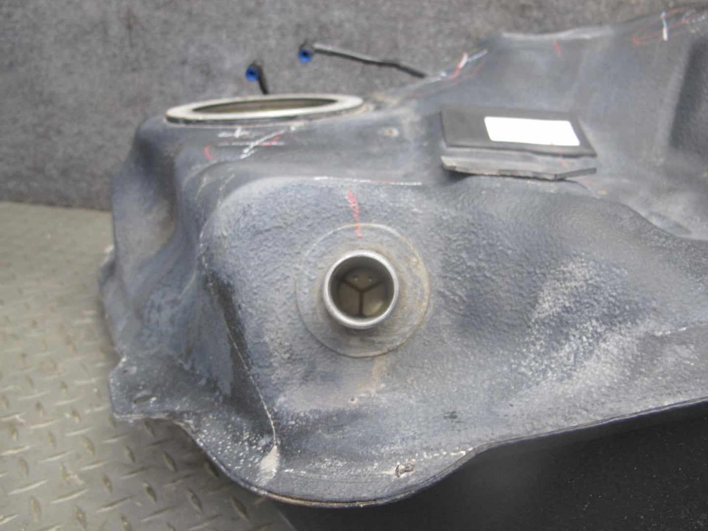 06-13 Lexus IS350 IS250 Gas Fuel Tank w Heat Shield Assembly OEM