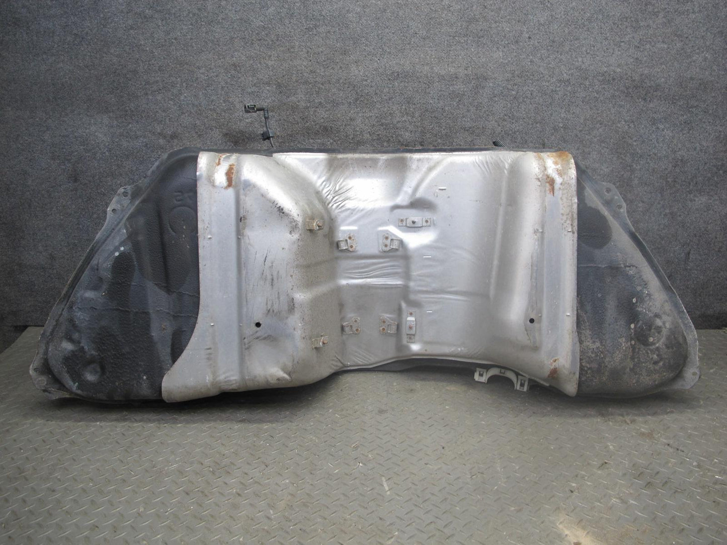 06-13 Lexus IS350 IS250 Gas Fuel Tank w Heat Shield Assembly OEM