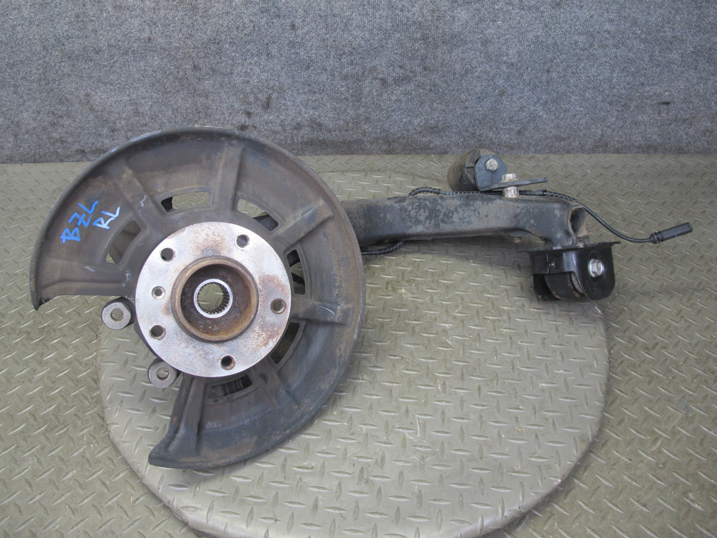09-16 BMW E89 Z4 Rear Left Spindle Knuckle Wheel Hub Trailing Arm 105K Miles OEM