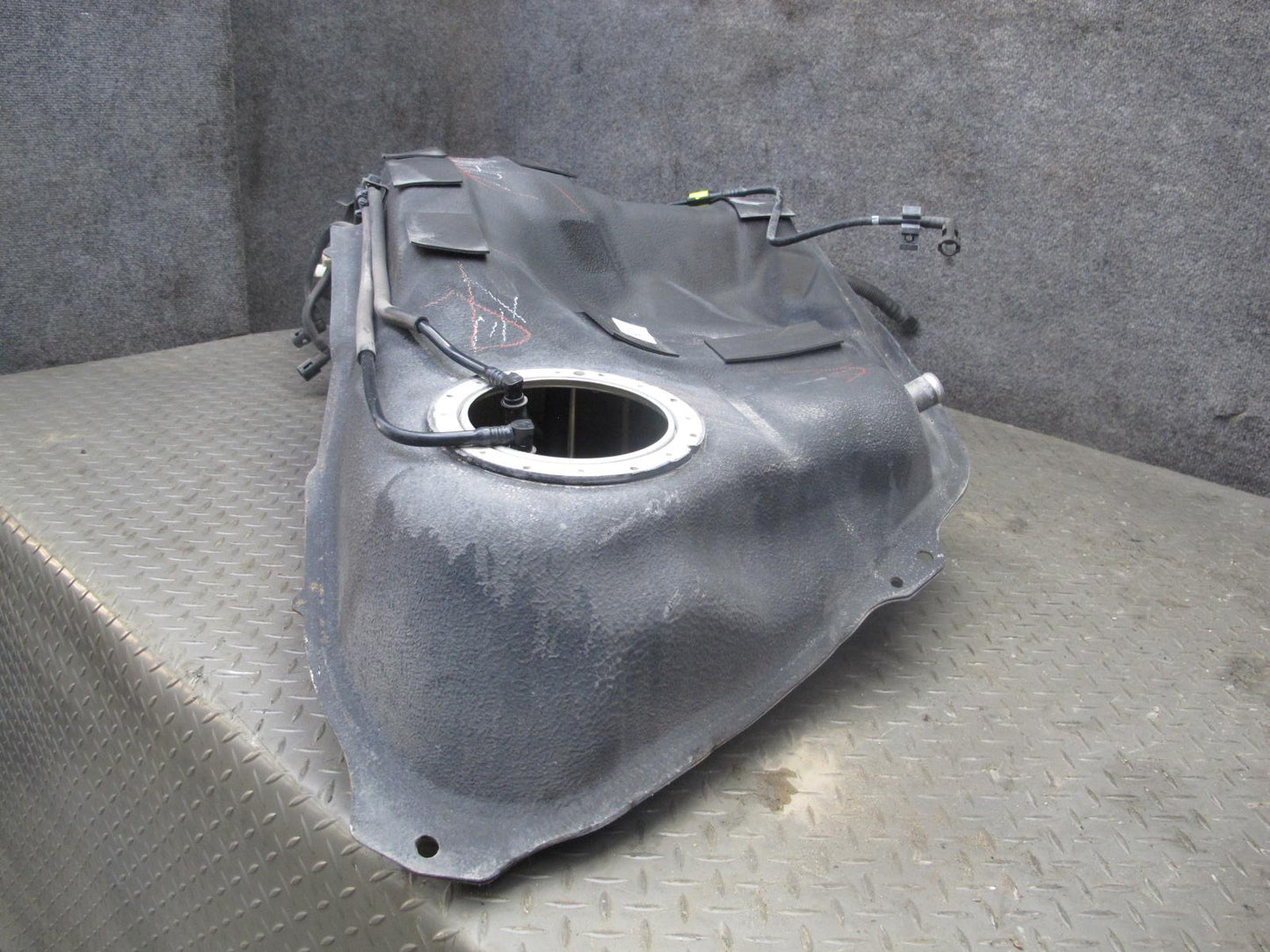 06-15 Lexus IS350 IS250 Gas Fuel Tank w Heat Shield Assembly OEM
