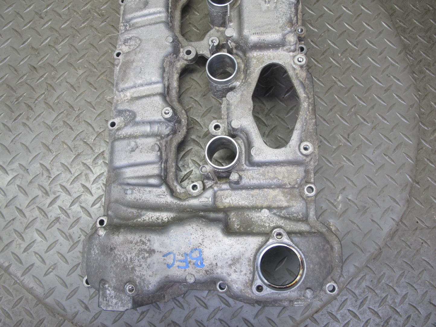 11-13 BMW F07 F12 F10 550I N63 Right Engine Cylinder Head Valve Cover 103K OEM