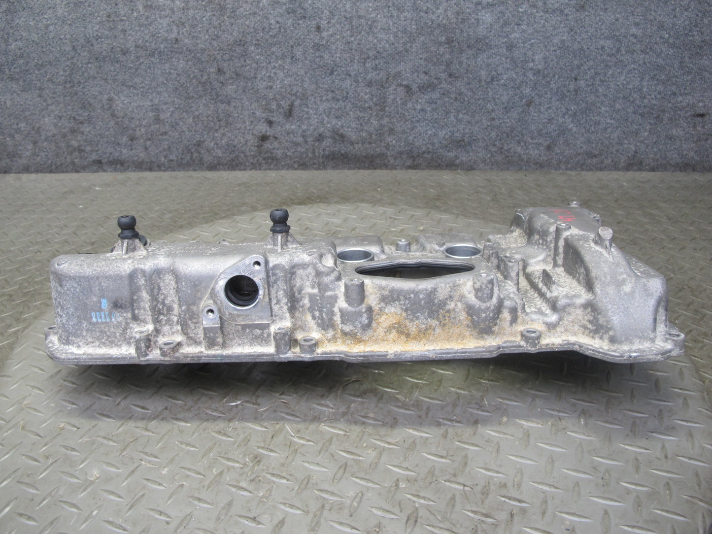 11-13 BMW F07 F12 F10 550I N63 Left Engine Cylinder Head Valve Cover 103K OEM