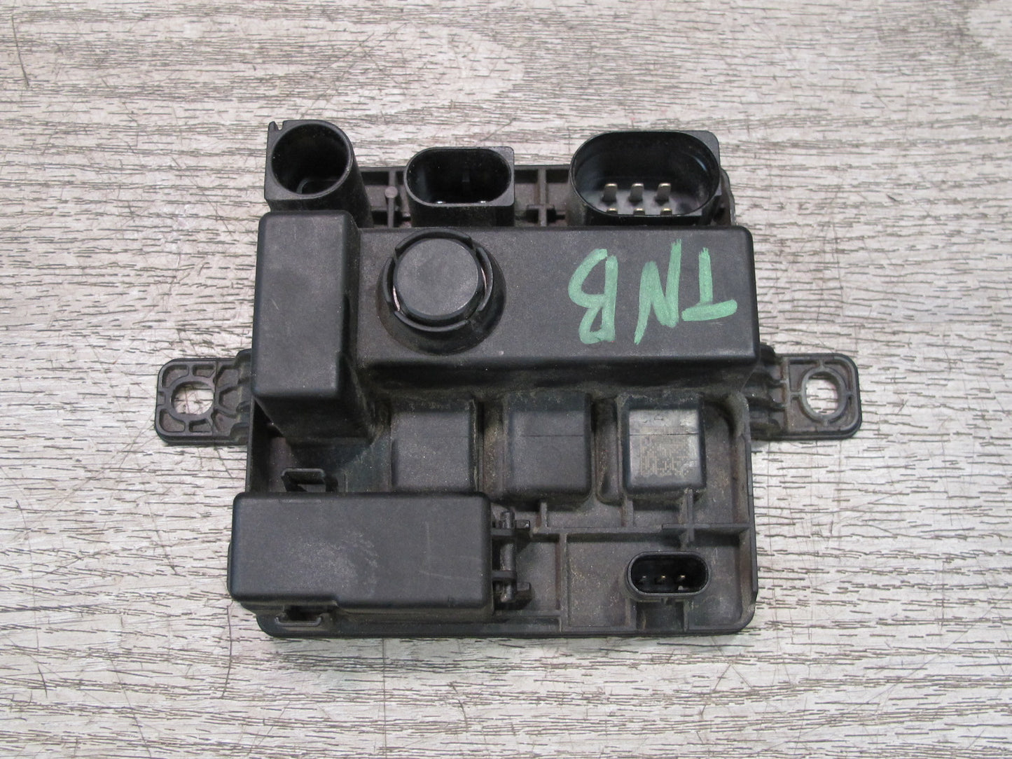 12-18 BMW F30 F31 F34 328i 335i Integrated Power Supply Module 7591534 OEM