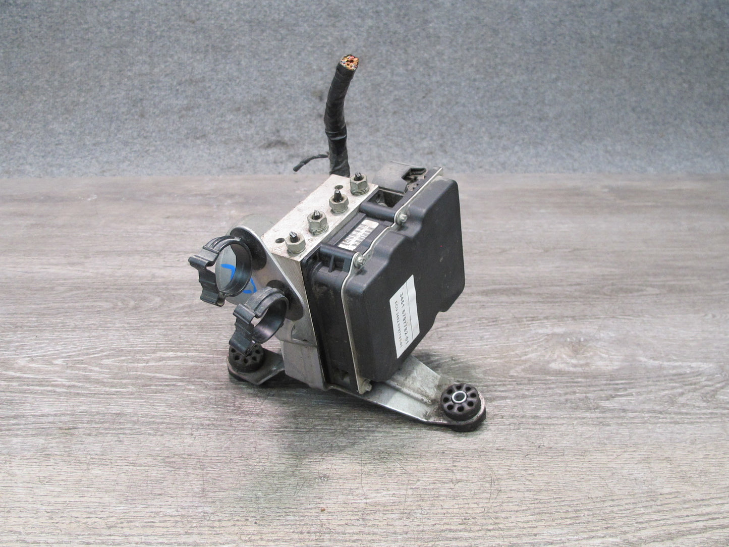 09-16 BMW E89 Z4 35i Anti Lock Brake ABS Pump Module 6797782 OEM
