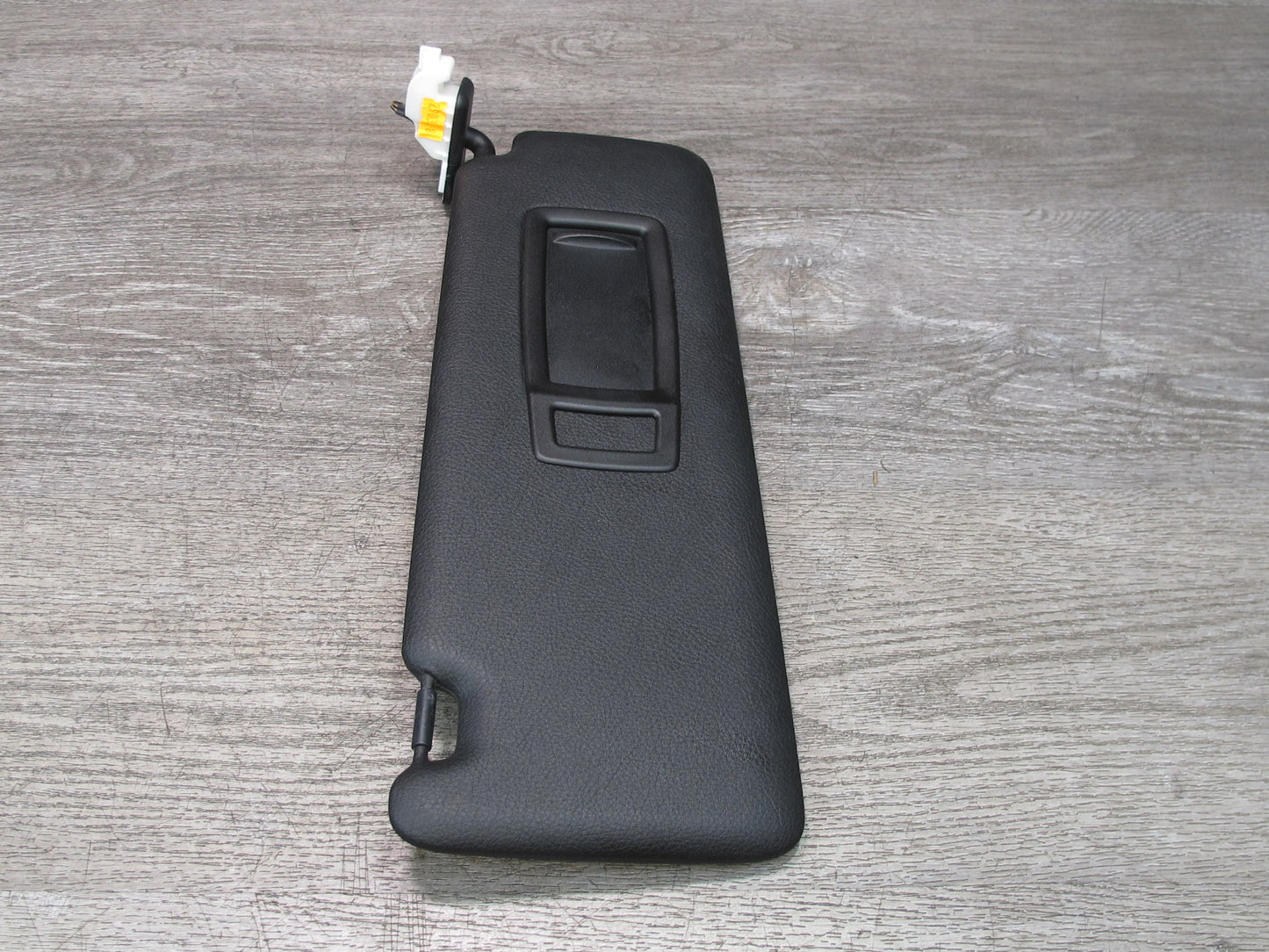 12-18 BMW F30 F31 328i 335i Set of 2 Front Left & Right Sun Visor Black OEM