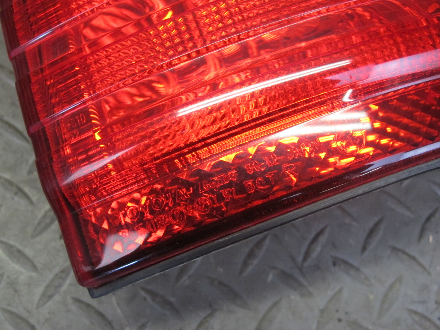 1998-2002 Lexus LX470 Rear Trunk Inner & Outer Tail Brake Light Lamp Set 4PCS