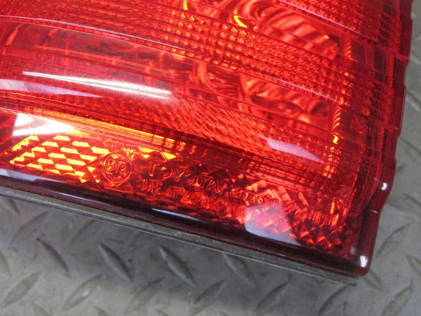 1998-2002 Lexus LX470 Rear Trunk Inner & Outer Tail Brake Light Lamp Set 4PCS