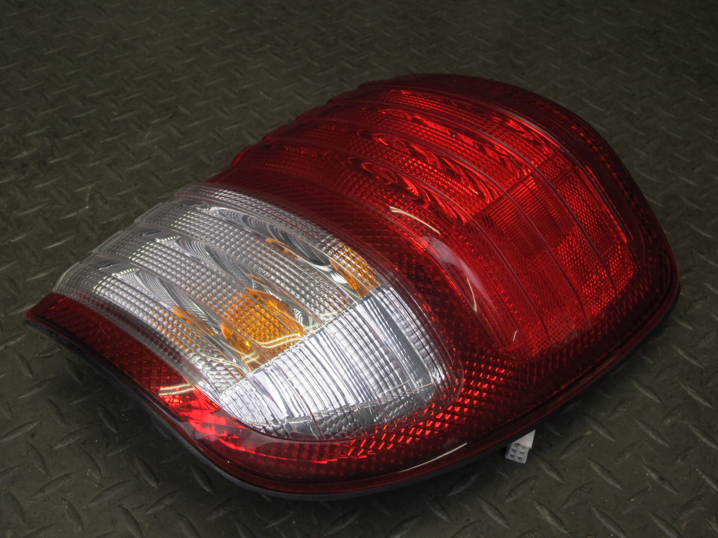 1998-2002 Lexus LX470 Rear Trunk Inner & Outer Tail Brake Light Lamp Set 4PCS