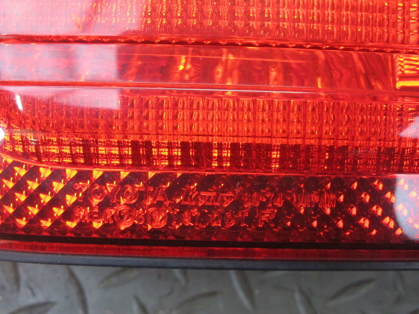 1998-2002 Lexus LX470 Rear Trunk Inner & Outer Tail Brake Light Lamp Set 4PCS
