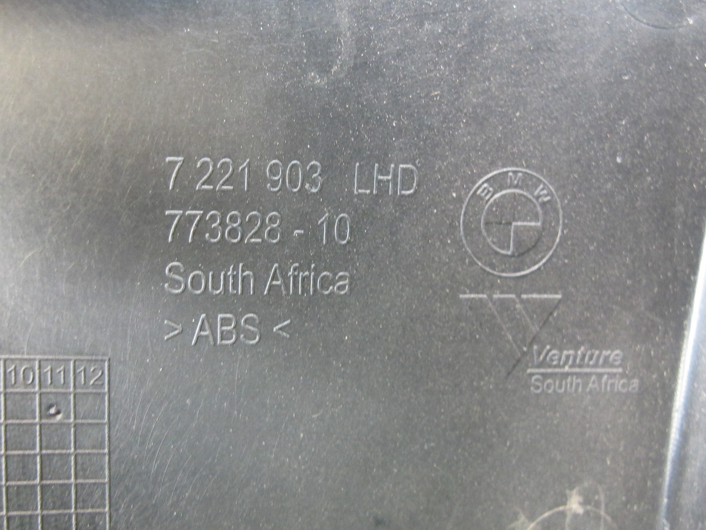 12-18 BMW F30 F31 F32 F33 F34 F36 335i Set of 2 Front Kick Trim Cover Panel OEM