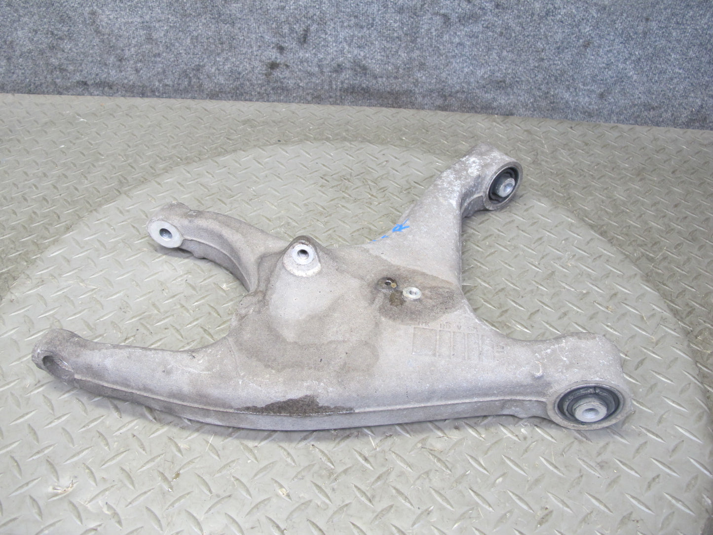 10-16 Audi B8 A4 S4 AWD Set of 3 Rear Left Upper & Lower Control Arm OEM