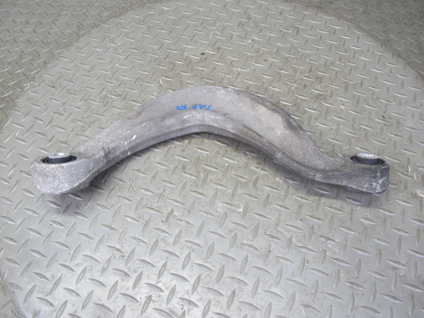 10-16 Audi B8 A4 S4 AWD Set of 3 Rear Left Upper & Lower Control Arm OEM