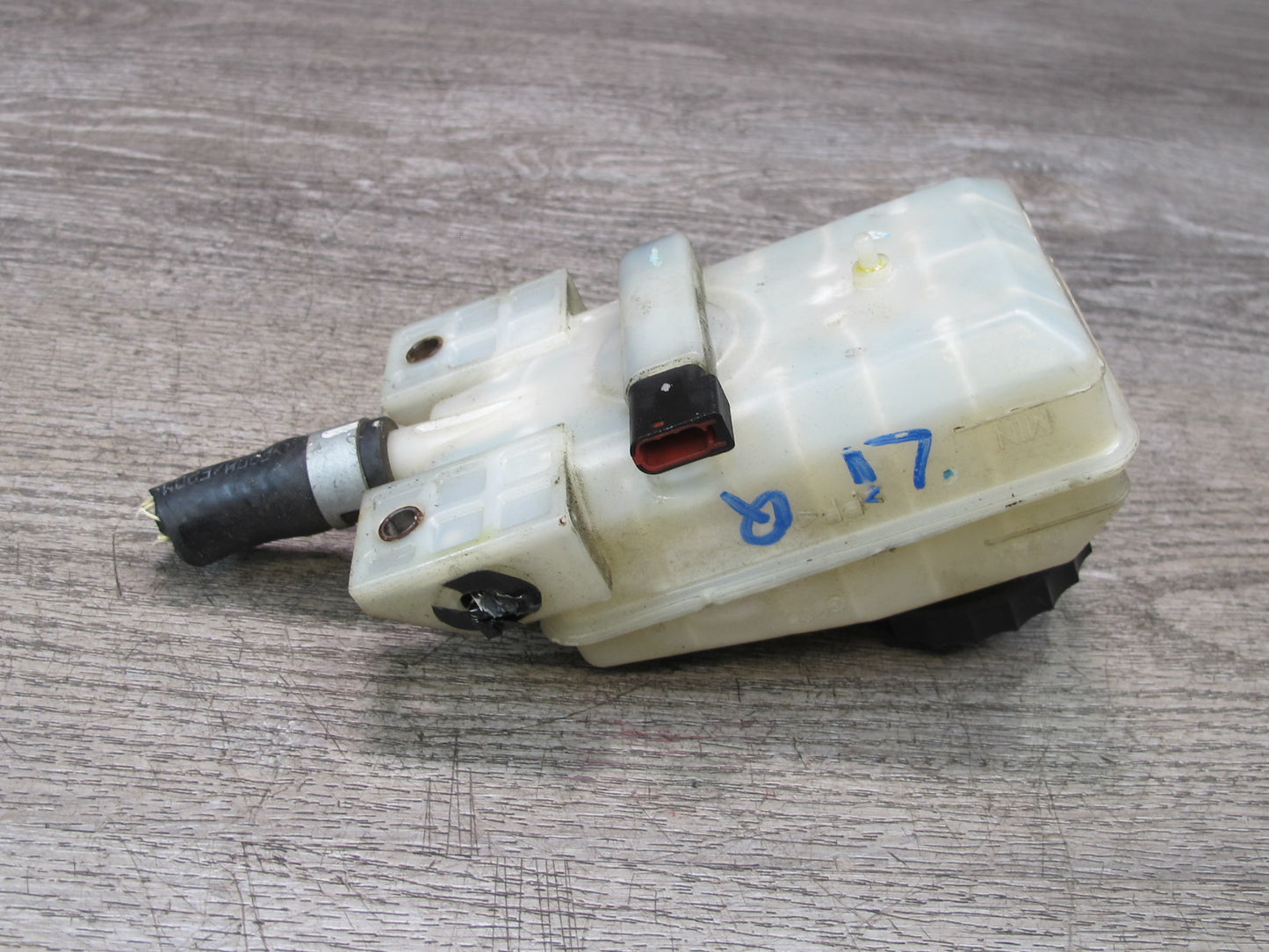 2014-2020 Infiniti QX60 Brake Master Cylinder Fluid Reservoir Tank 46090 3JV0A