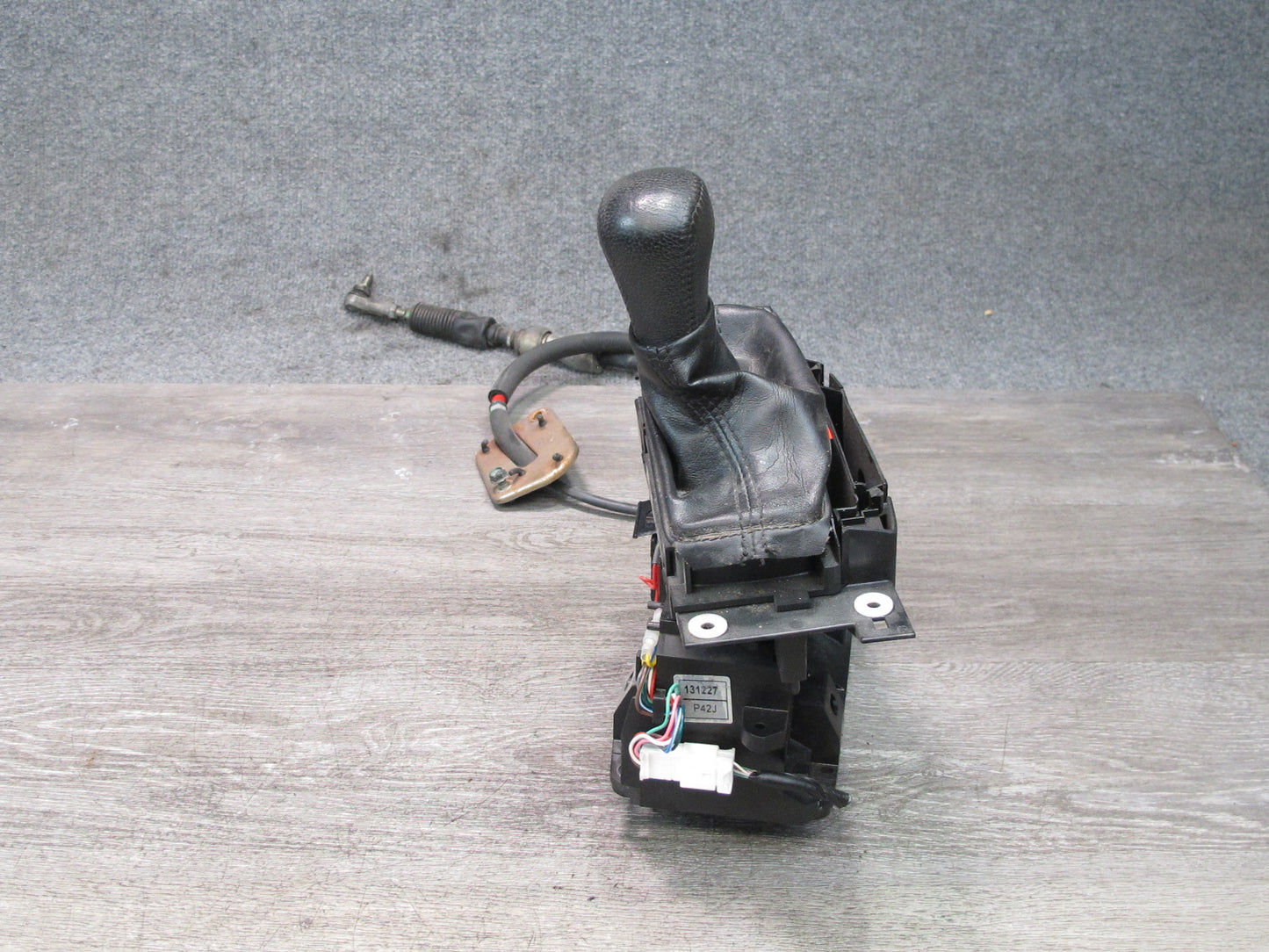 2014-2015 Infiniti QX60 Automatic Transmission Floor Gear Shifter Selector Assy