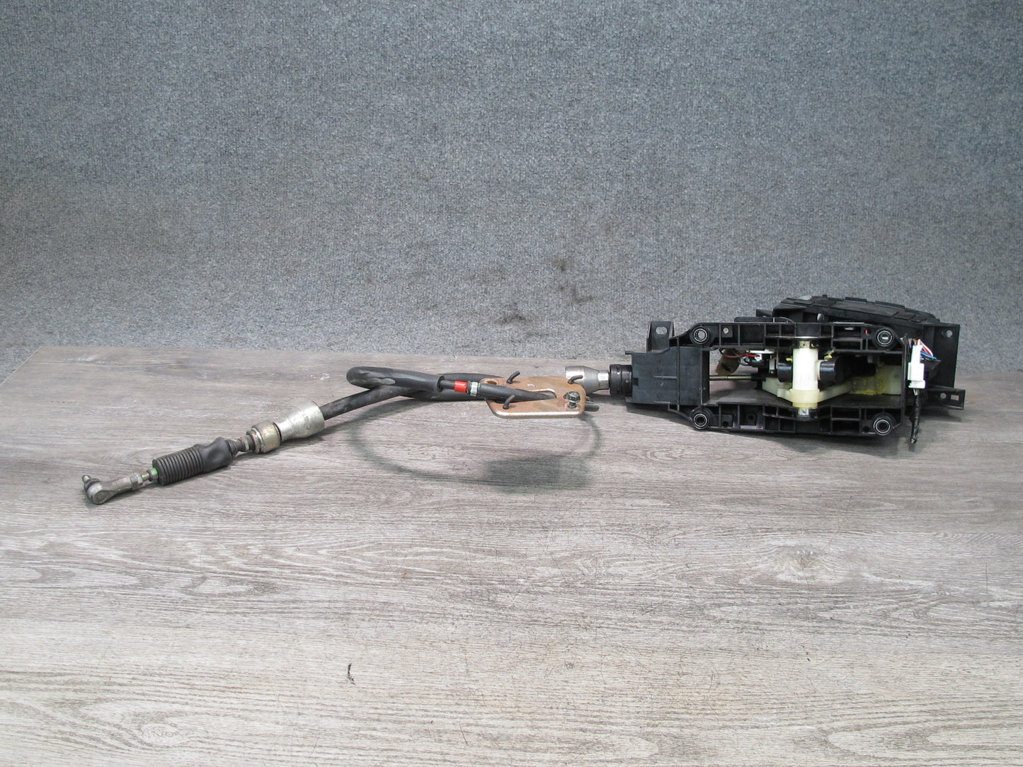 2014-2015 Infiniti QX60 Automatic Transmission Floor Gear Shifter Selector Assy