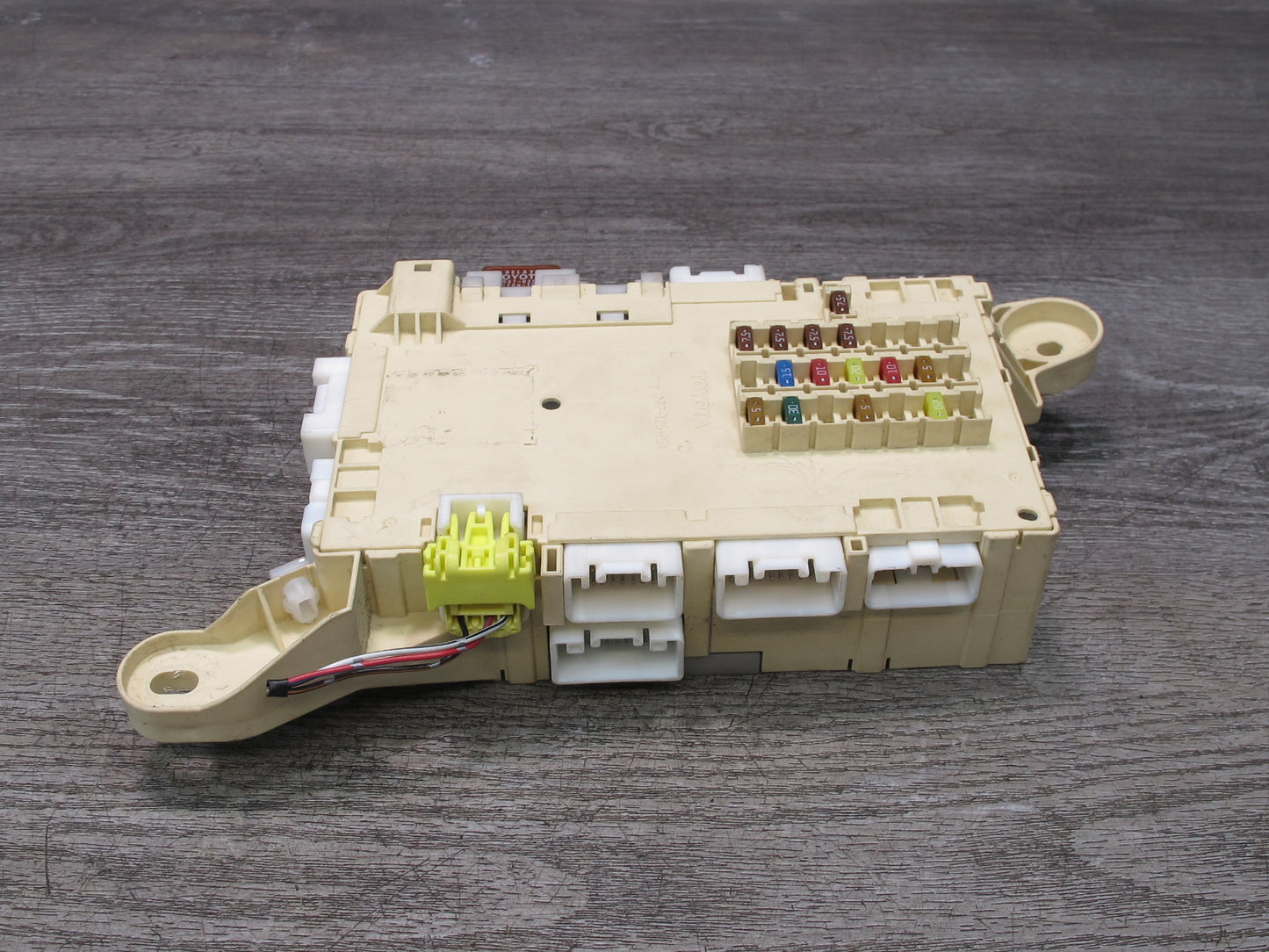 02-05 Lexus Z40 SC430 Front Right Dashboard Fuse Box Module 82730-24030 OEM