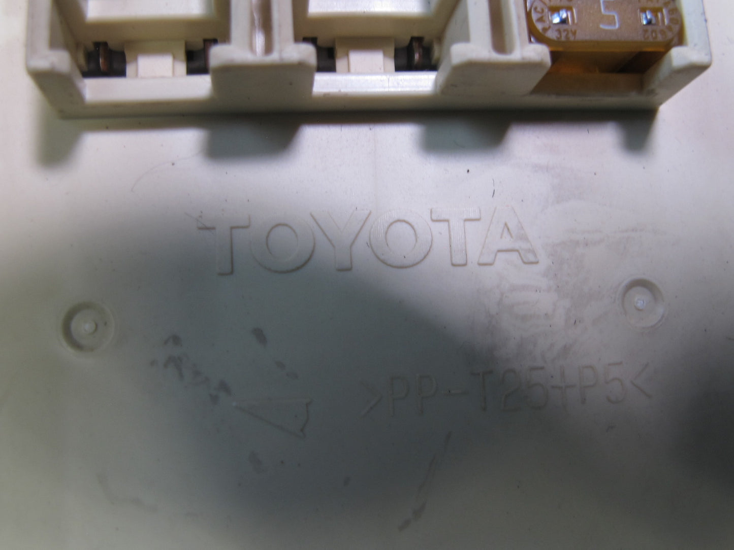 02-05 Lexus Z40 SC430 Front Left Dashboard Fuse Box Module 82730-24012 OEM