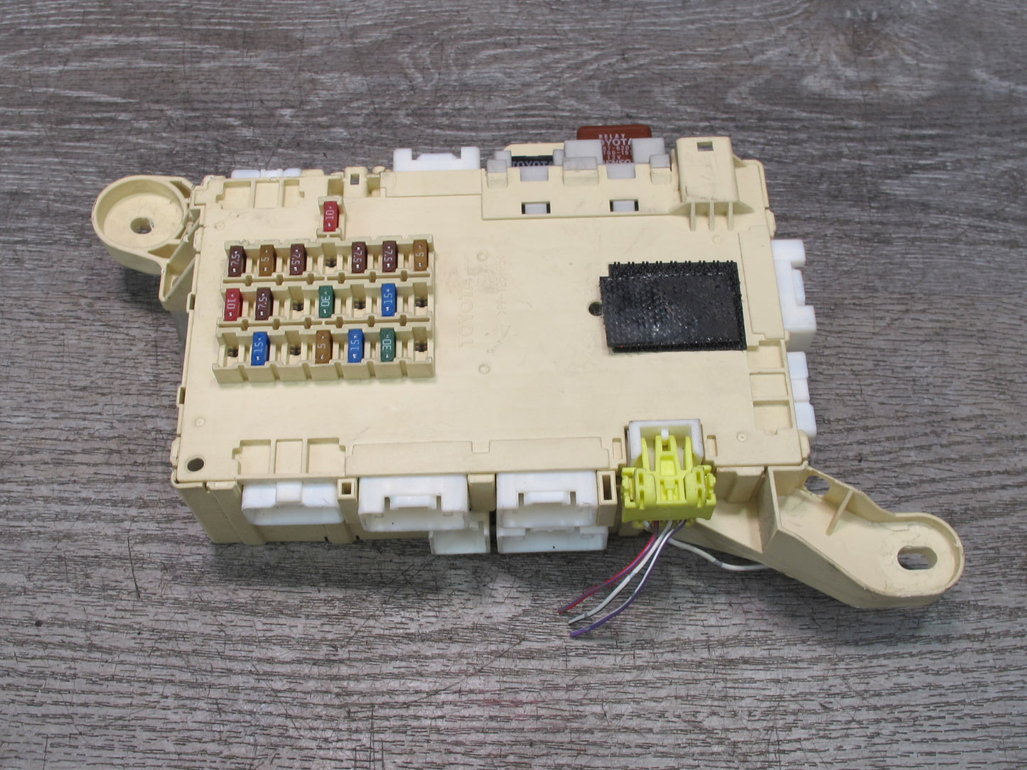 02-05 Lexus Z40 SC430 Front Left Dashboard Fuse Box Module 82730-24012 OEM