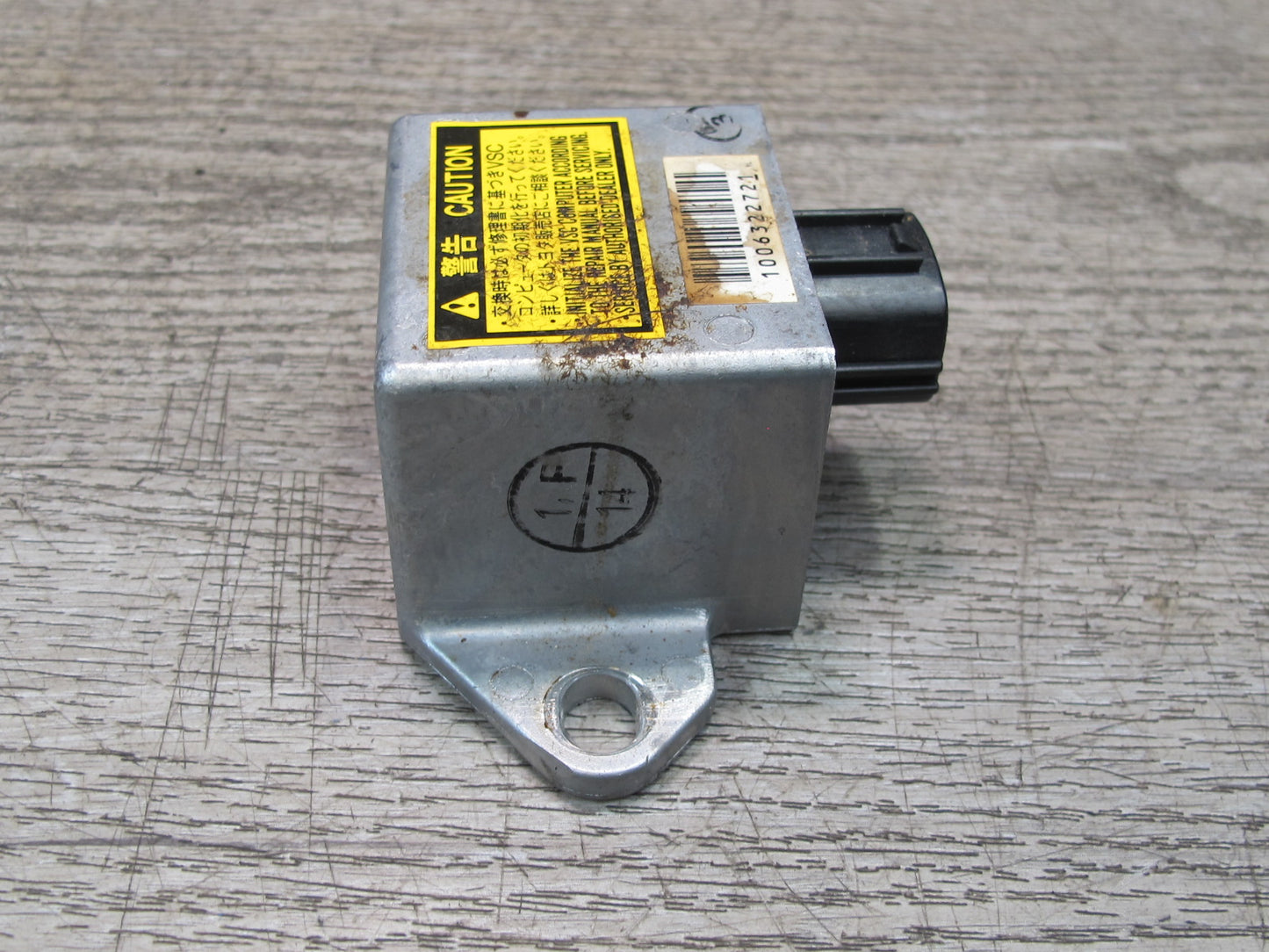 02-10 Lexus Z40 SC430 YAW Rate Stability Sensor 89183-30060 OEM