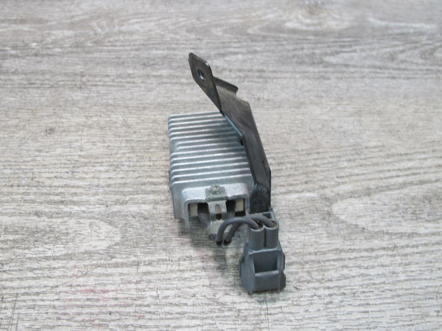 02-10 Lexus Z40 SC430 Gas Fuel Pump Resistor Module 23080-50120 OEM