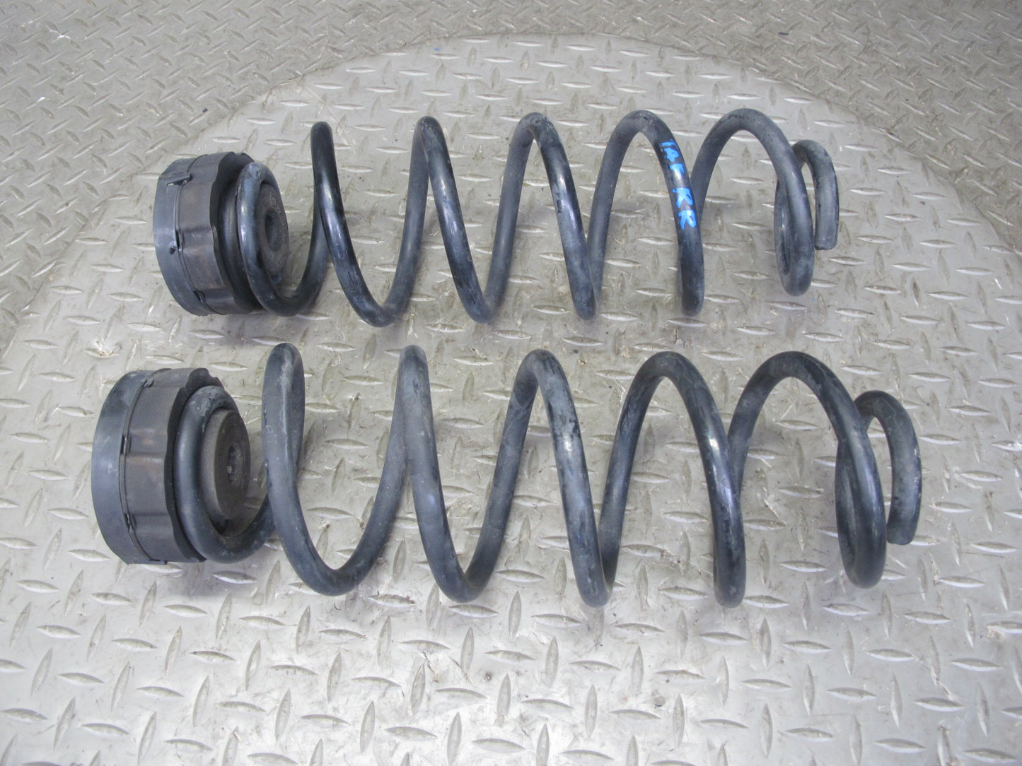 10-16 Audi S4 AWD Rear Left & Right Suspension Coil Spring w Pad Set OEM