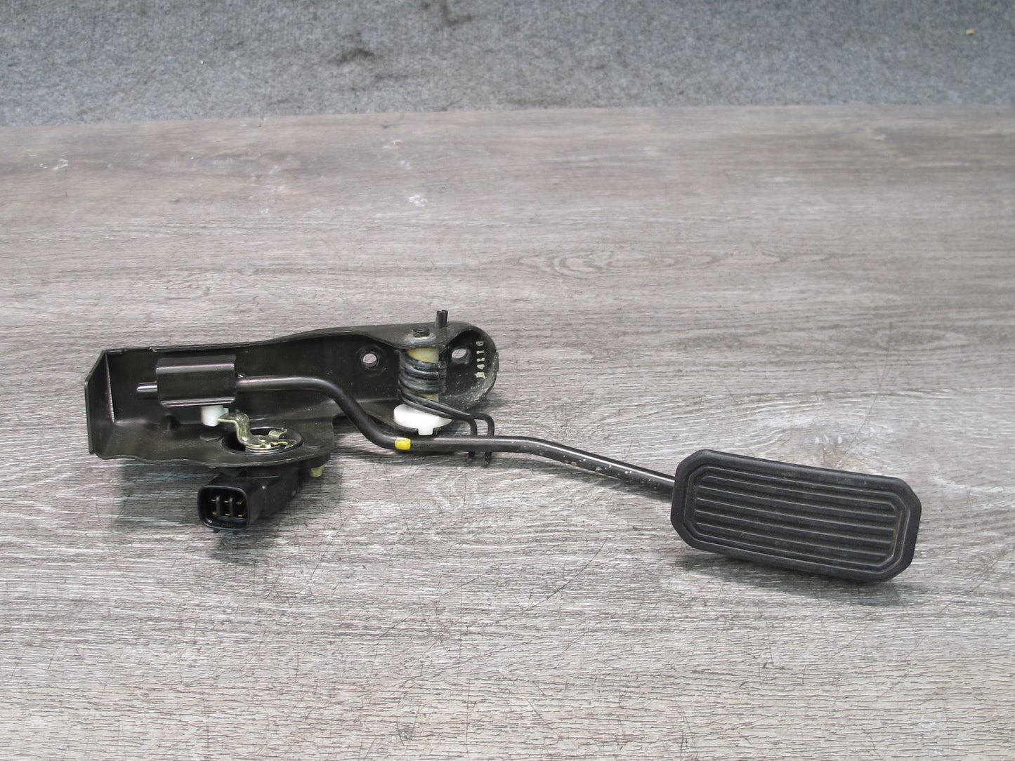 02-10 Lexus Z40 SC430 Gas Accelerator Throttle Pedal w Position Sensor OEM