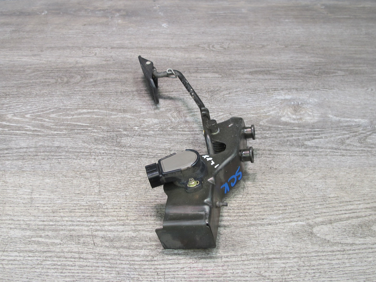 02-10 Lexus Z40 SC430 Gas Accelerator Throttle Pedal w Position Sensor OEM