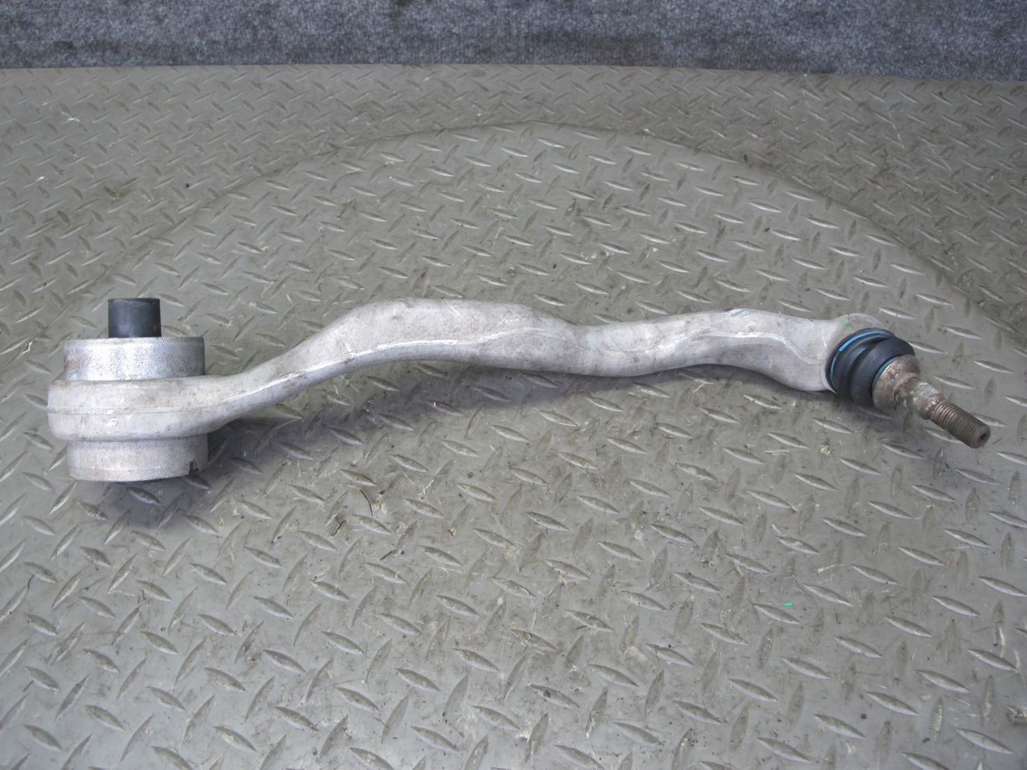12-16 BMW F30 328i 335i RWD Set of 2 Front Right Suspension Control Arm OEM