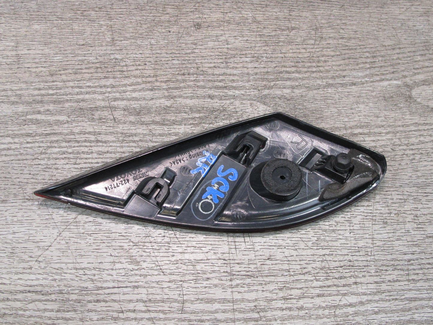 02-05 Lexus Z40 SC430 Set of 2 Rear Left & Right Tail Light Reflector OEM
