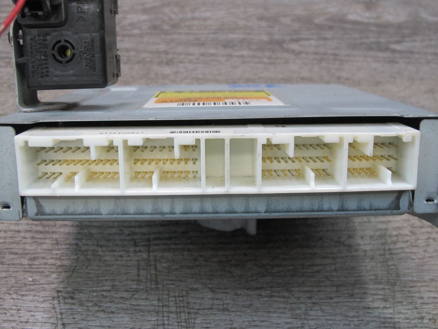 02-05 Lexus Z40 SC430 ABS TRC VSC Skid Traction Control Module 89540-24170 OEM