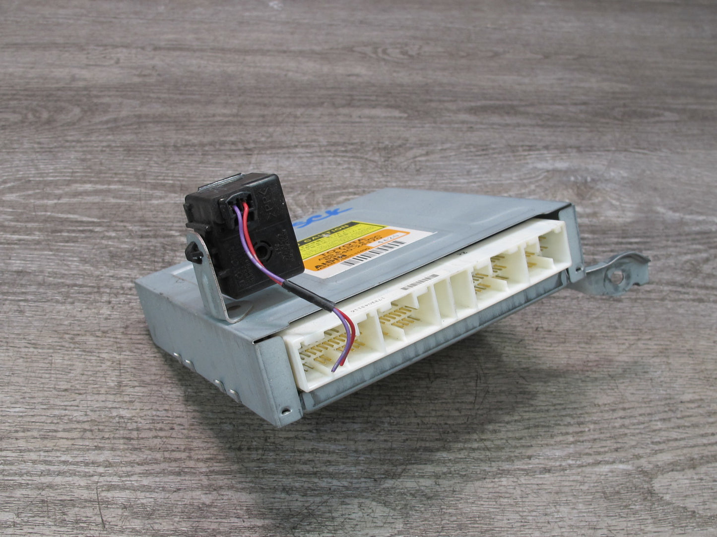 02-05 Lexus Z40 SC430 ABS TRC VSC Skid Traction Control Module 89540-24170 OEM