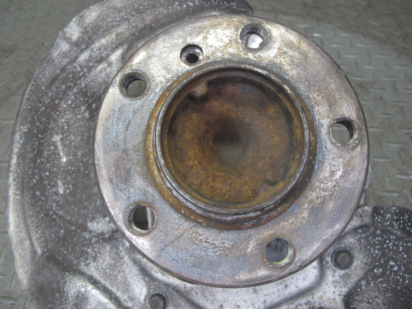 12-16 BMW F30 F31 F33 335i RWD Front Left Spindle Knuckle Wheel Hub Bearing OEM