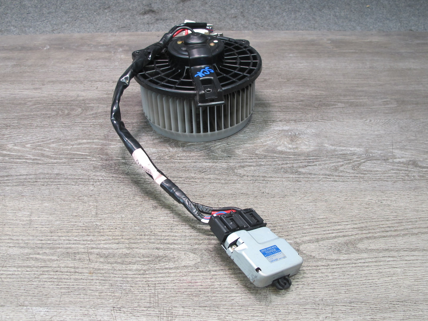02-10 Lexus Z40 SC430 Hvac A/C Heater Blower Motor Fan w Control Module OEM