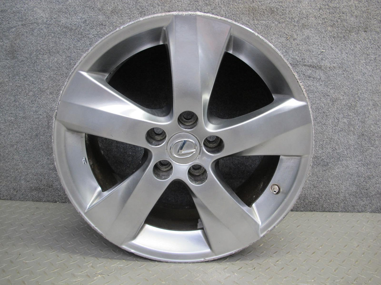 10-12 Lexus IS350 IS250 Convertible Front R18 18" Alloy Wheel Rim 18x8J ET45 OEM