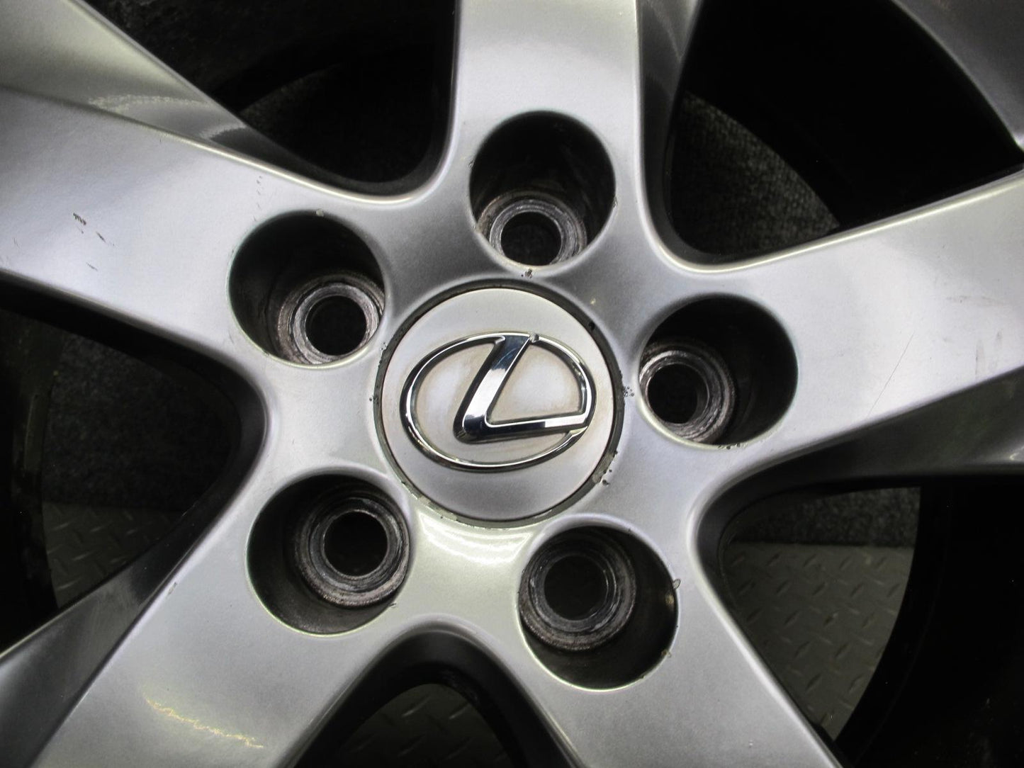 10-12 Lexus IS350 IS250 Convertible Front R18 18" Alloy Wheel Rim 18x8J ET45 OEM