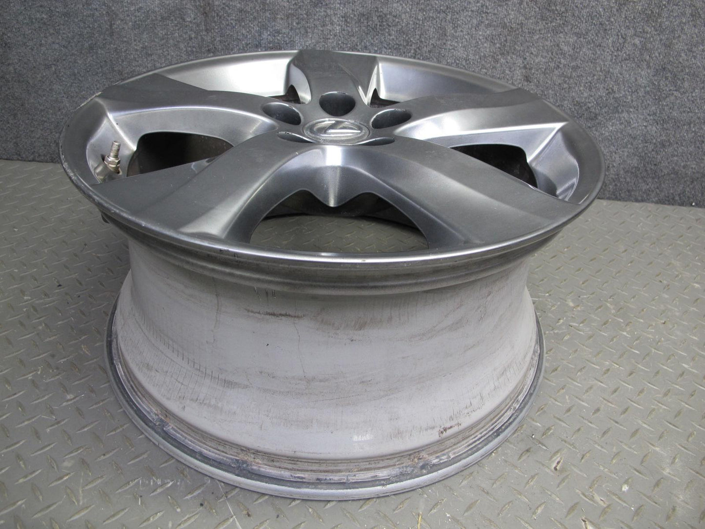 10-12 Lexus IS350 IS250 Convert Rear R18 18" Alloy Wheel Rim 18x8.5J ET50 OEM