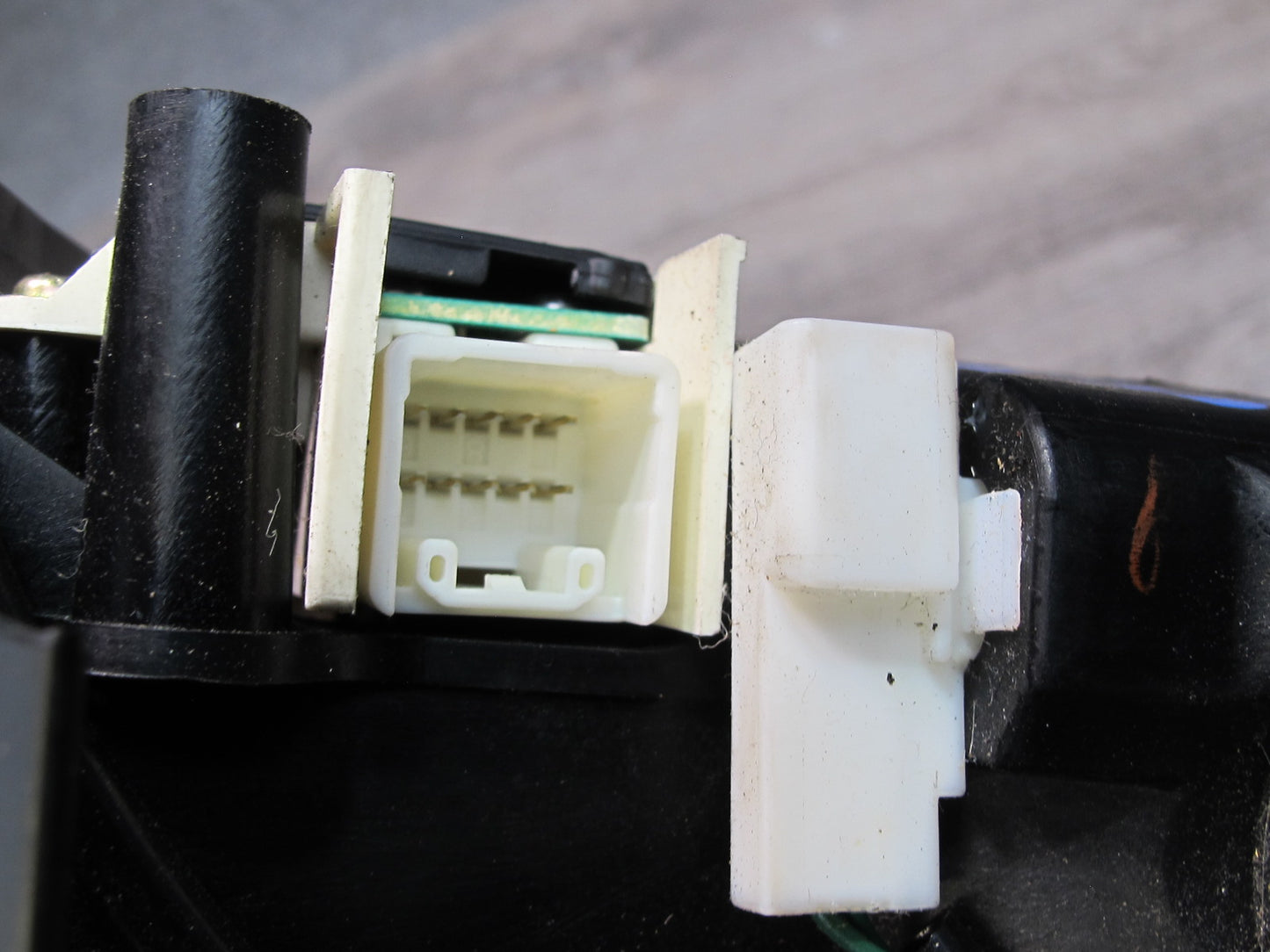 02-05 Lexus Z40 SC430 A/T Automatic Transmission Shifter Assembly w Knob OEM