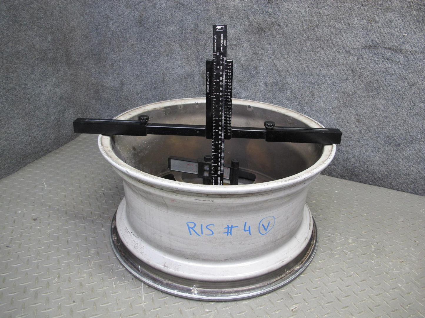 10-12 Lexus IS350 IS250 Convert Rear R18 18" Alloy Wheel Rim 18x8.5J ET50 OEM