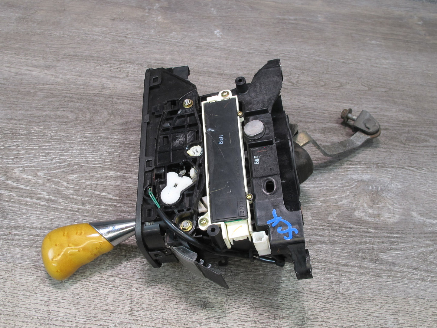 02-05 Lexus Z40 SC430 A/T Automatic Transmission Shifter Assembly w Knob OEM