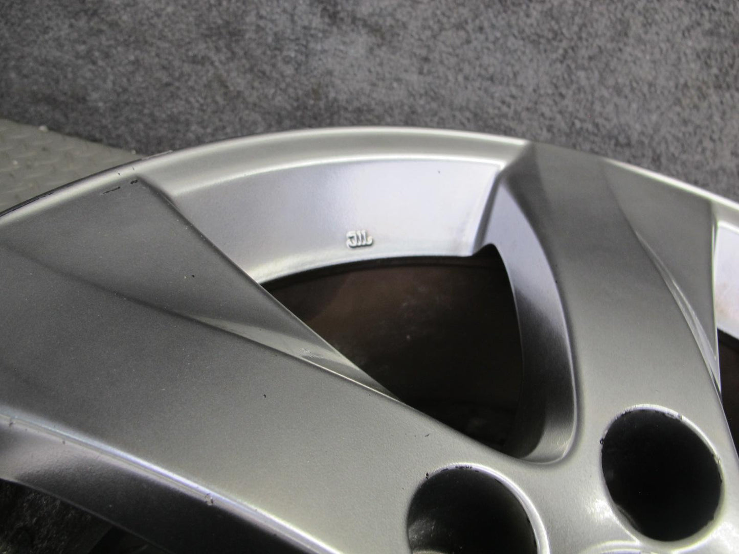 10-12 Lexus IS350 IS250 Convert Rear R18 18" Alloy Wheel Rim 18x8.5J ET50 OEM