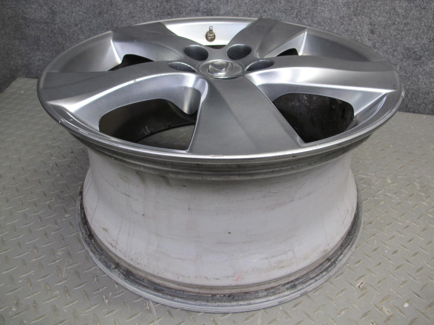 10-12 Lexus IS350 IS250 Convert Rear R18 18" Alloy Wheel Rim 18x8.5J ET50 OEM
