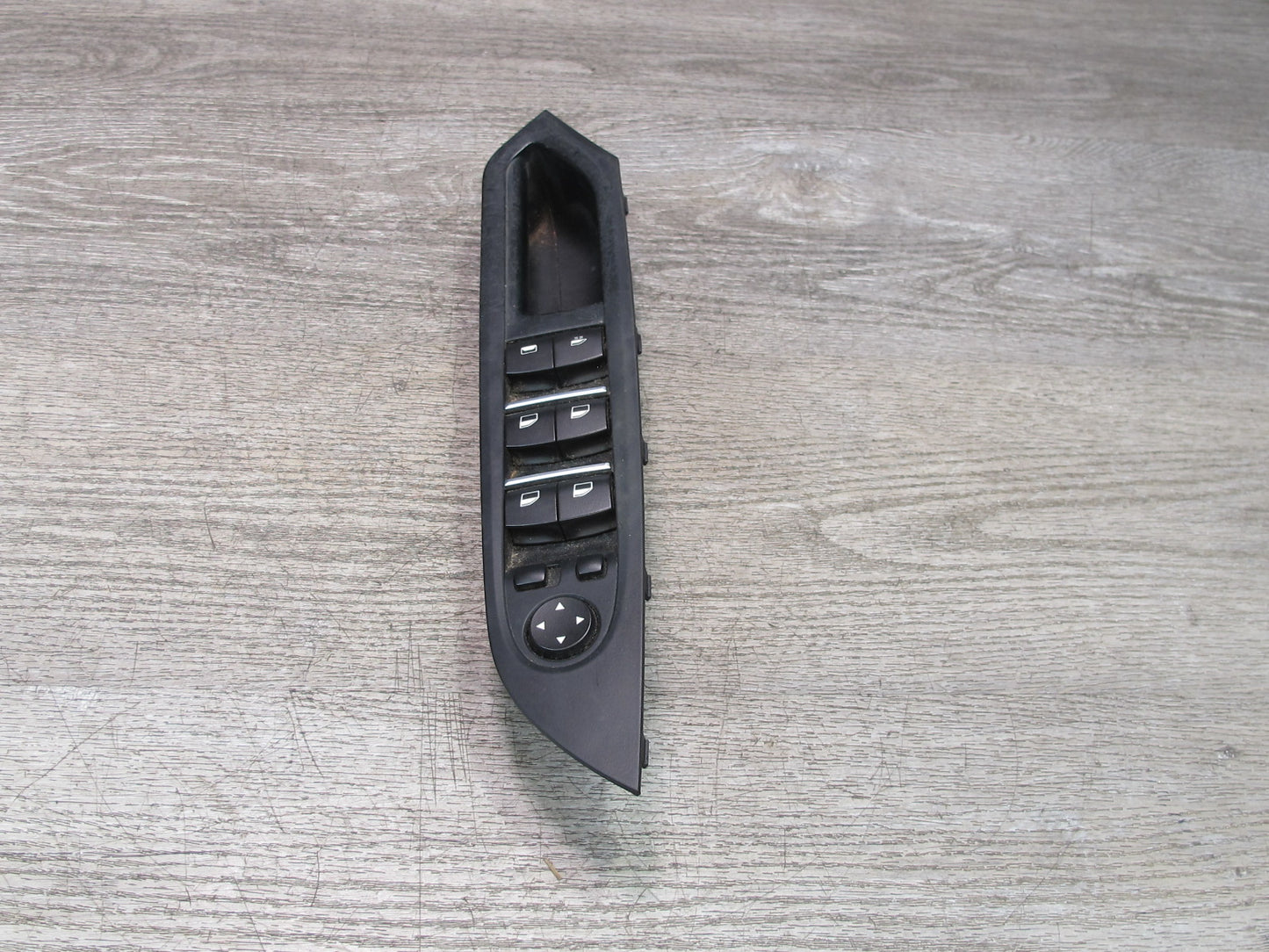 2012-2018 BMW F12 M6 Front Left Side Door Power Master Window Switch W/ Trim