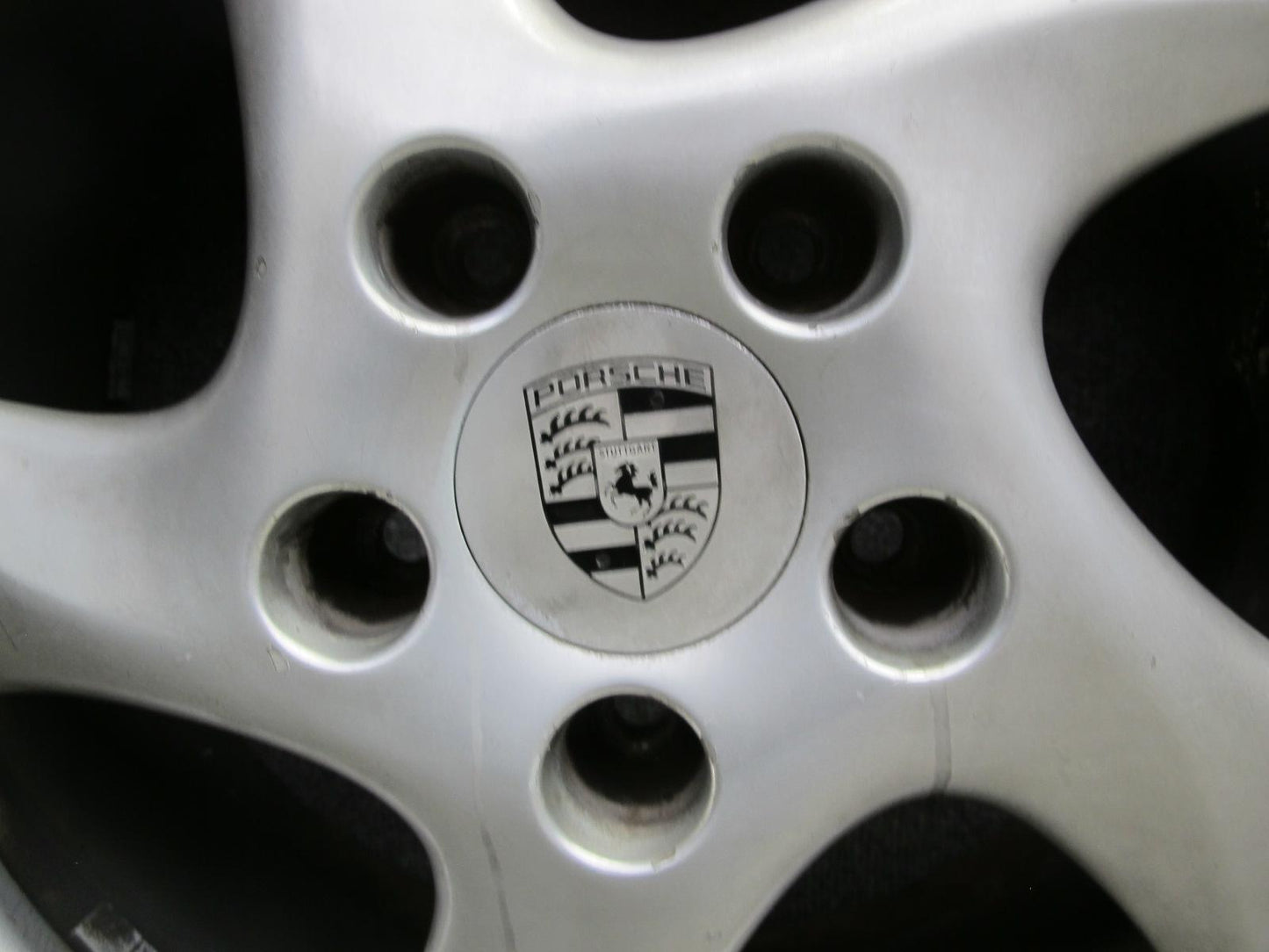 99-05 Porsche 911 Carrera 996 Factory R18" Alloy 5 Spoke Wheel Rim 18x7.5J ET50