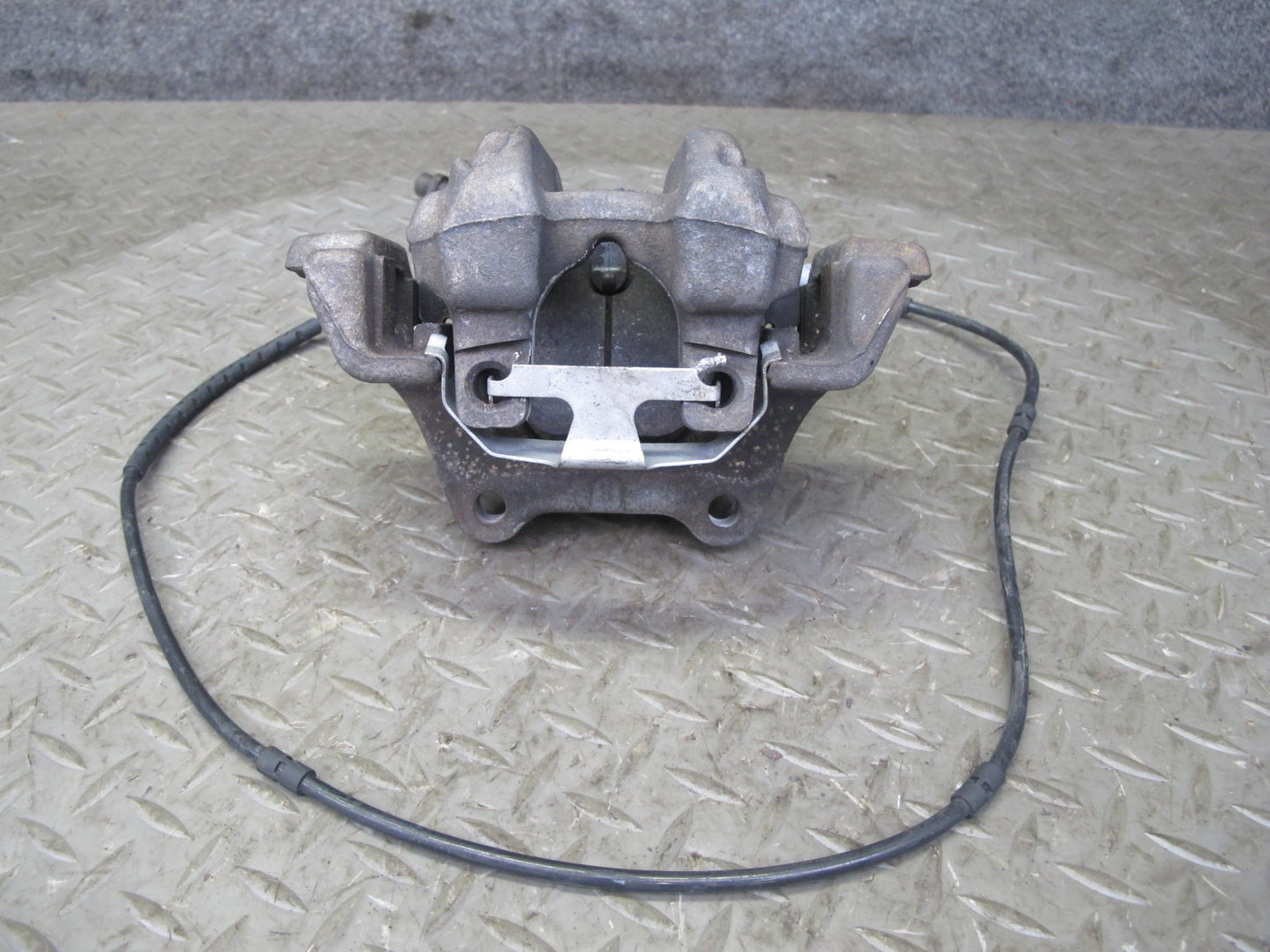 12-16 BMW F30 F31 F32 F33 F34 335i Set of 2 Rear Left & Right Brake Caliper OEM