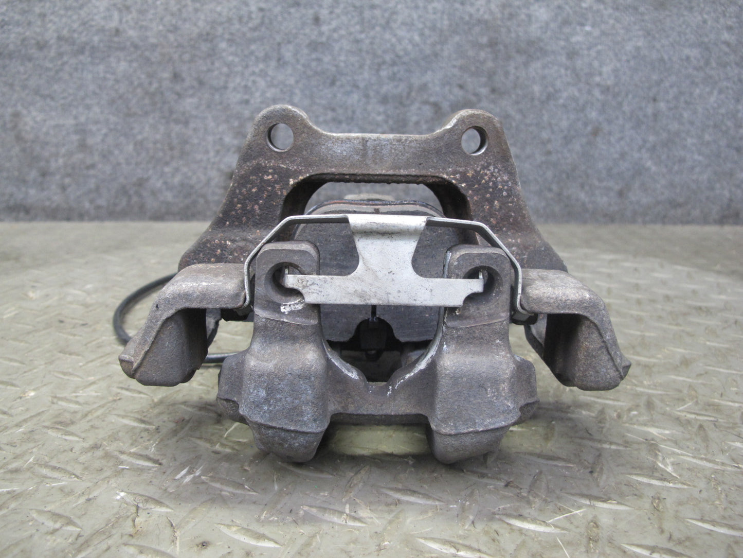 12-16 BMW F30 F31 F32 F33 F34 335i Set of 2 Rear Left & Right Brake Caliper OEM