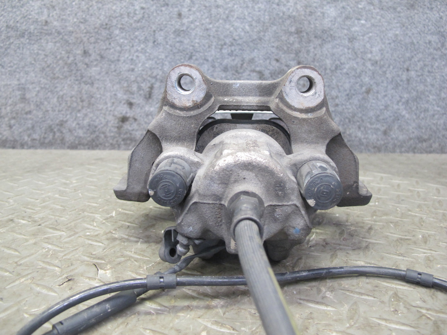 12-16 BMW F30 F31 F32 F33 F34 335i Set of 2 Rear Left & Right Brake Caliper OEM