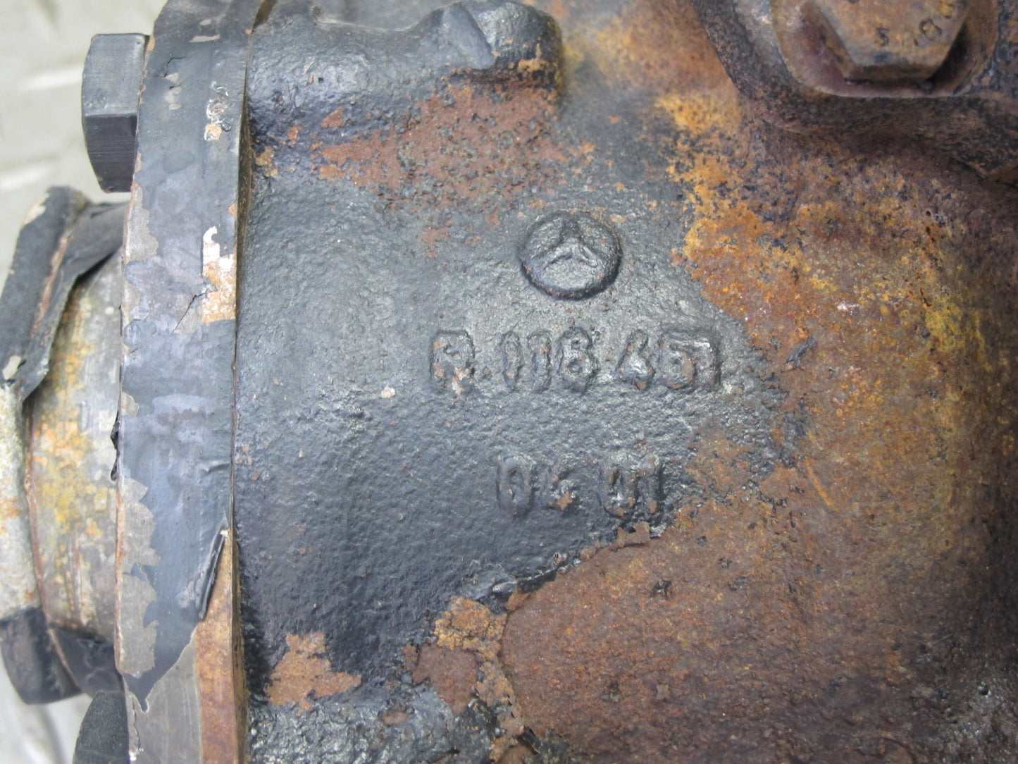 77-85 Mercedes R107 Power Steering Gearbox Gear Box 51K Miles 1164610401 OEM