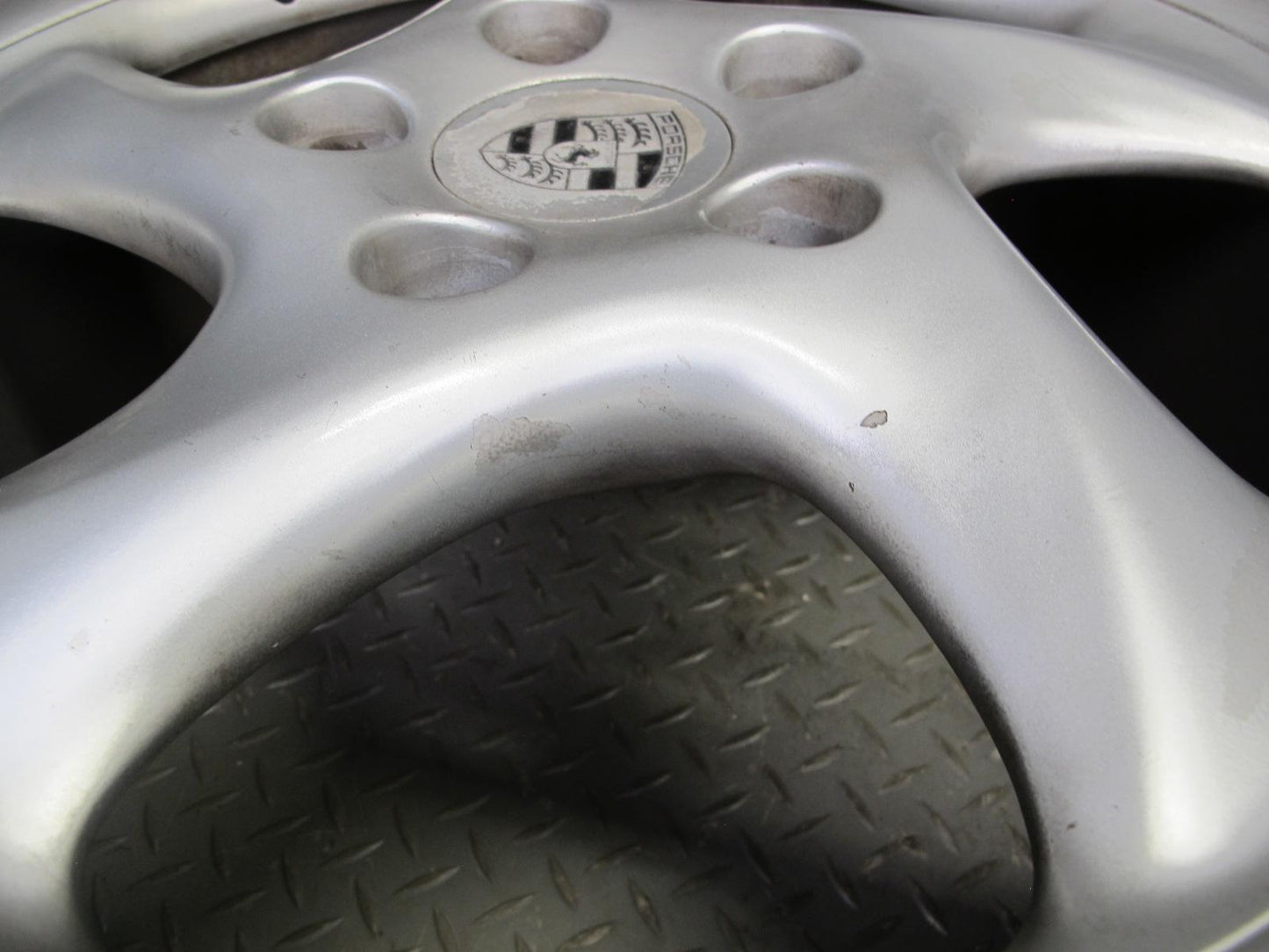 99-05 Porsche 911 Carrera 996 Factory R18" Alloy 5 Spoke Wheel Rim 18x7.5J ET50